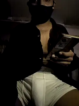 kaamdev111 online show from 15, 3, 2026