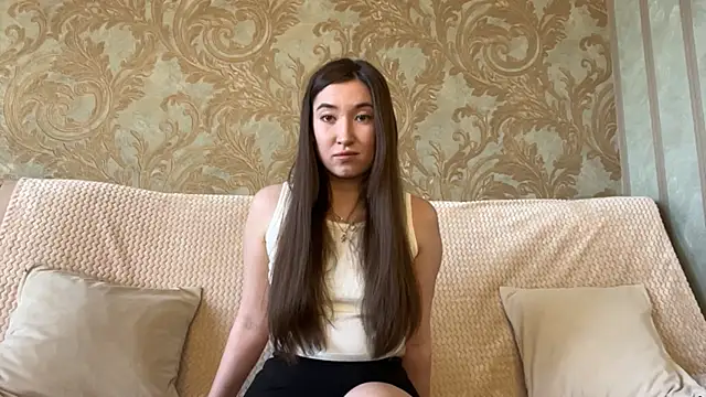 asian mia love online show from 8, 4, 2026