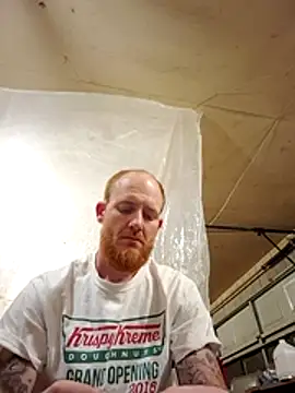 redandjuicy online show from 18, 4, 2026