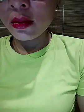 Snapshot of candy_flo chatting on 3, 5, 2026 candy flo online show from 3, 5, 2026