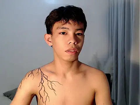 Snapshot of hottasianboy chatting on 3, 6, 2026 hottasianboy online show from 3, 6, 2026