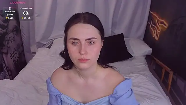 NoraLumi online show from 22, 5, 2026