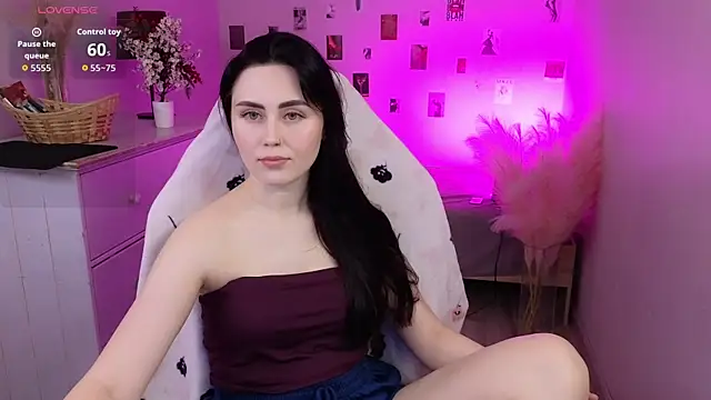 NoraLumi online show from 10, 6, 2026