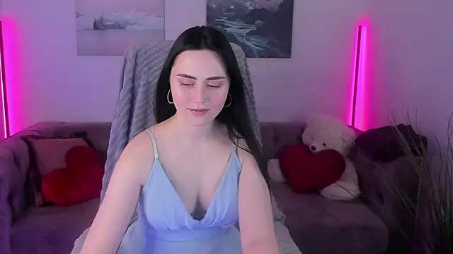 NoraLumi online show from 30, 5, 2026