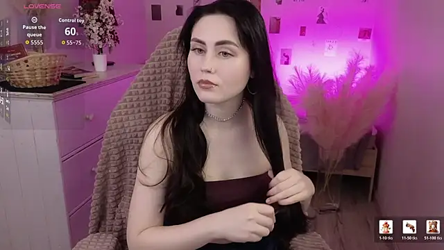 NoraLumi online show from 11, 6, 2026