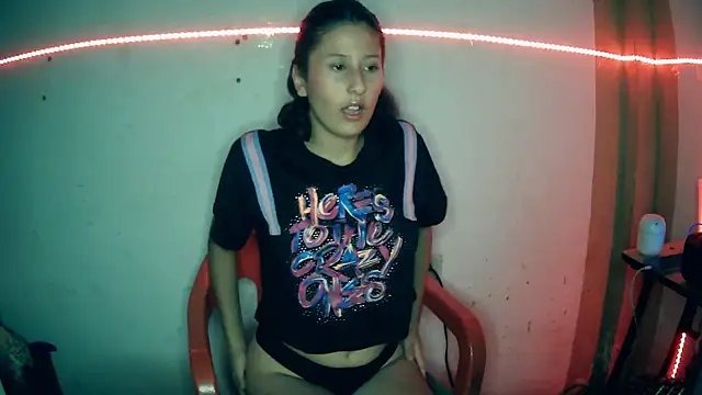 Zoey09 online show from 5, 4, 2026