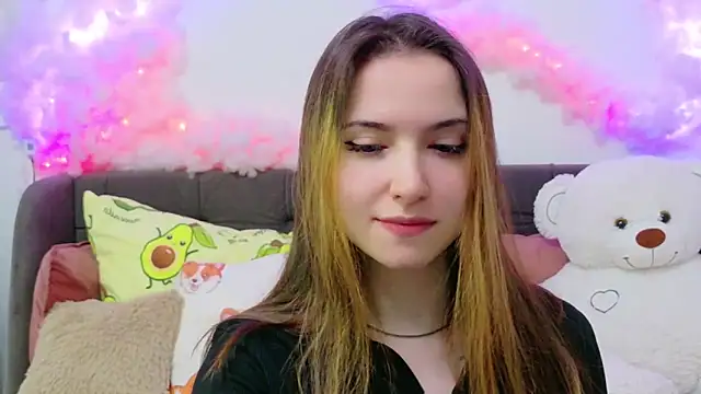 LeenMoonie online show from 3, 4, 2026