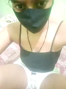 nidhiyadav00 online show from 15, 4, 2026