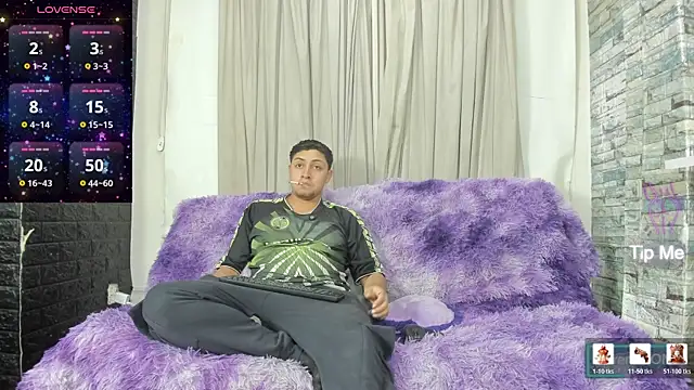 Snapshot of NoahAndBunny chatting on 23, 6, 2026 NoahAndBunny online show from 23, 6, 2026