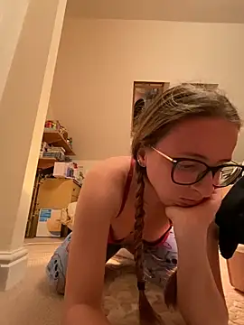 SophMaeexo online show from 18, 3, 2026