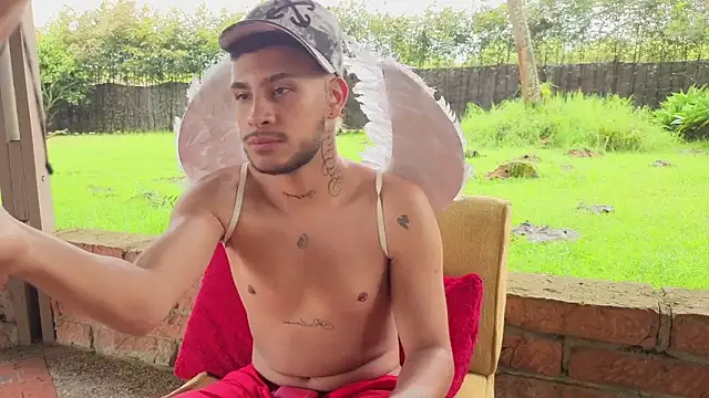 DilanAndres online show from 8, 4, 2026