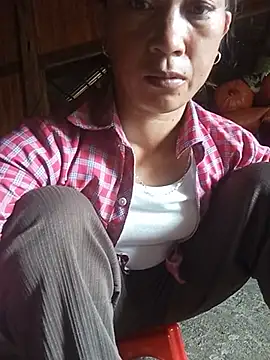 Heli pusy online show from 3, 8, 2026