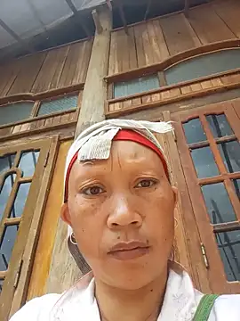 Heli pusy online show from 18, 5, 2026