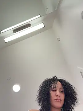 Snapshot of FerrariFrench chatting on 2, 2, 2026 FerrariFrench online show from 2, 2, 2026