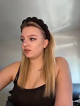 bettyloveu online show from 19, 3, 2026