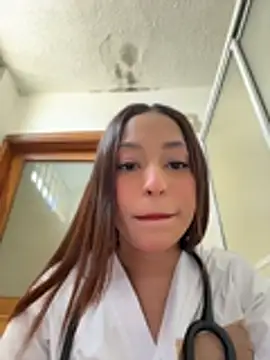 MiaCamille  online show from 15, 5, 2026