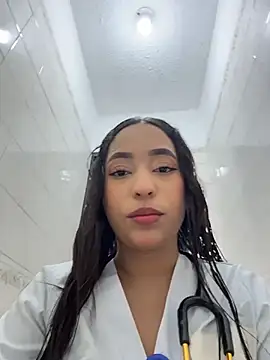 Snapshot of MiaCamille_ chatting on 6, 8, 2026 MiaCamille online show from 6, 8, 2026