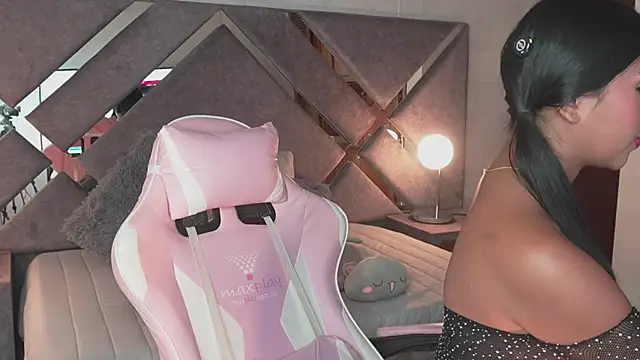 Naomi-Gray online show from 31, 7, 2026