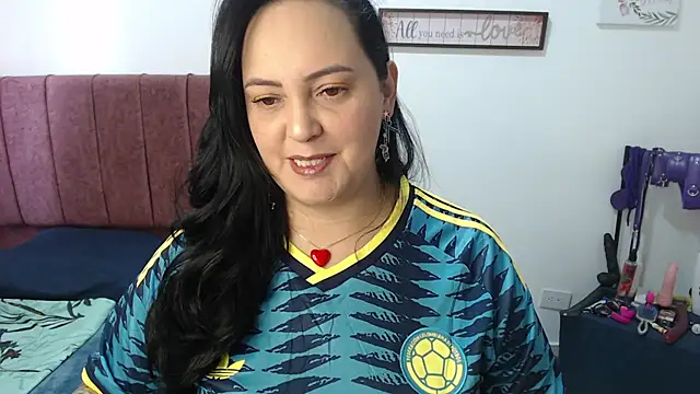 Veroniicabbw  online show from 23, 6, 2026