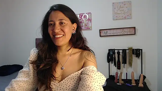violeta scott online show from 3, 6, 2026