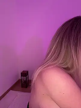 -IrisBlair- online show from 13, 3, 2026