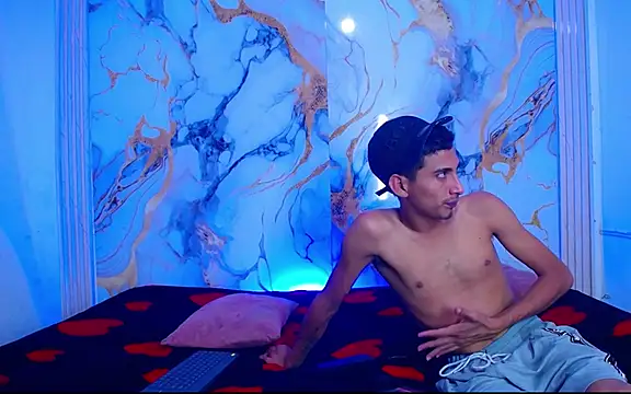 Boys xxx  online show from 22, 4, 2026