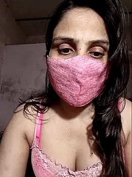Snapshot of Your_Izlaa chatting on 11, 4, 2026 Your Izlaa online show from 11, 4, 2026