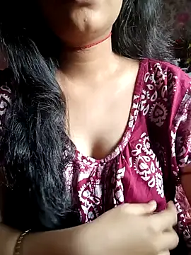 Snapshot of tina2005 chatting on 16, 3, 2026 tina2005 online show from 16, 3, 2026