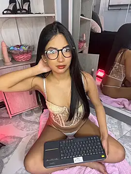 Gretel Streit online show from 7, 5, 2026