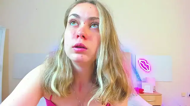 MelanieCuty online show from 9, 5, 2026