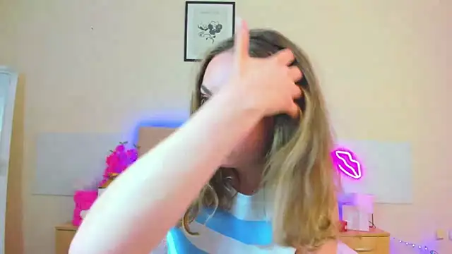 MelanieCuty online show from 4, 5, 2026