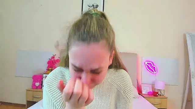 MelanieCuty online show from 21, 4, 2026