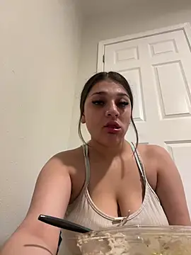 treasurebabii online show from 21, 7, 2026