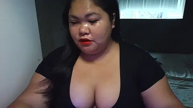 prettycarla  online show from 4, 6, 2026