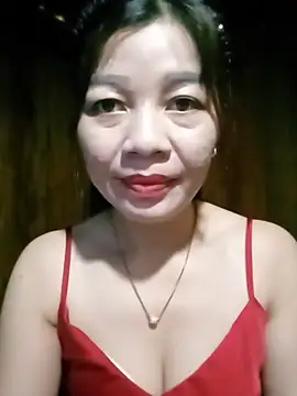 Snapshot of Yiyi102300 chatting on 18, 6, 2026 Yiyi102300 online show from 18, 6, 2026