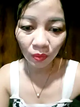 Snapshot of Yiyi102300 chatting on 14, 6, 2026 Yiyi102300 online show from 14, 6, 2026