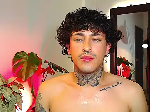 Snapshot of stevennavarro chatting on 14, 3, 2026 stevennavarro online show from 14, 3, 2026