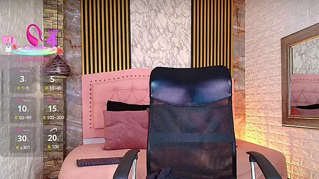 AishaCambell  online show from 9, 5, 2026