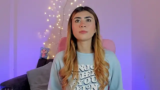 DannieAllen online show from 16, 4, 2026