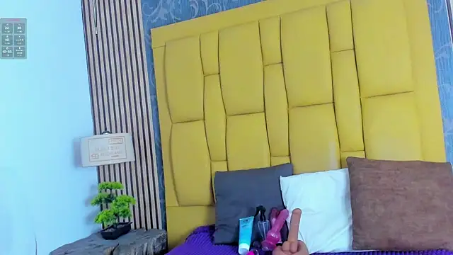  karlaruso online show from 26, 3, 2026