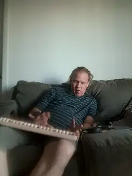 yourMasterisBored online show from 15, 5, 2026