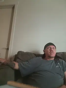 yourMasterisBored online show from 6, 4, 2026