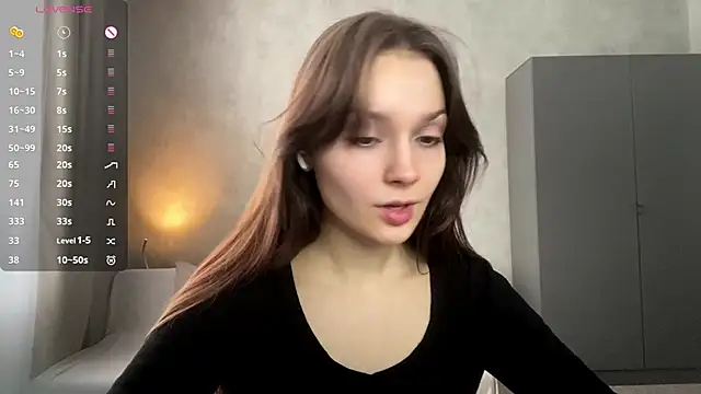 Rose Nora online show from 11, 4, 2026
