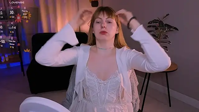 susie miu online show from 2, 4, 2026