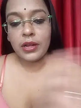 hornyrosy321 online show from 28, 3, 2026