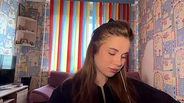 Miss Blessnyth online show from 28, 5, 2026