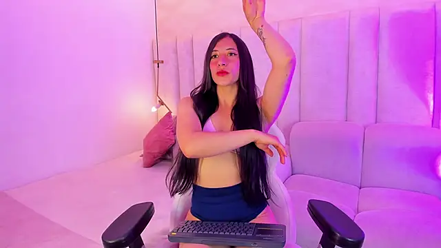 Snapshot of juli_carther chatting on 20, 3, 2026 juli carther online show from 20, 3, 2026