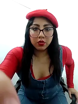 Snapshot of ytzi_opss chatting on 27, 3, 2026 ytzi opss online show from 27, 3, 2026