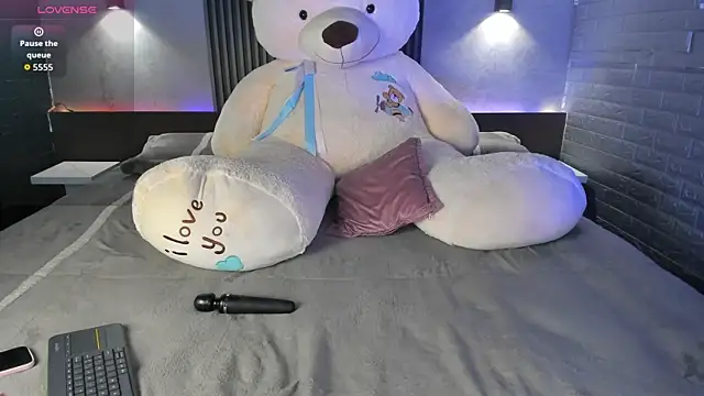 Magic conny online show from 19, 6, 2026