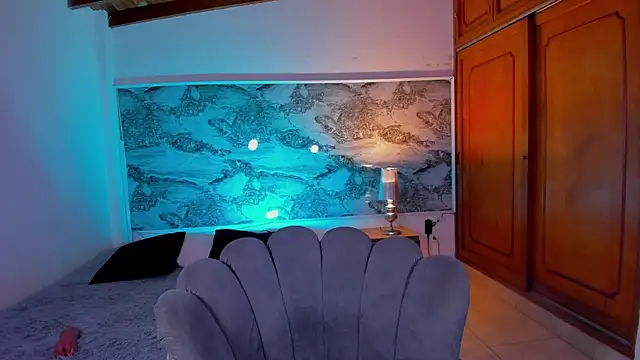 Liam Dustin online show from 17, 4, 2026